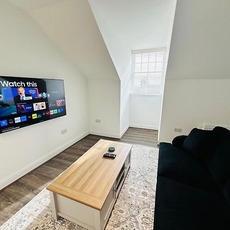 Barnet House Serviced Apartments Dunfermline Bagian luar foto