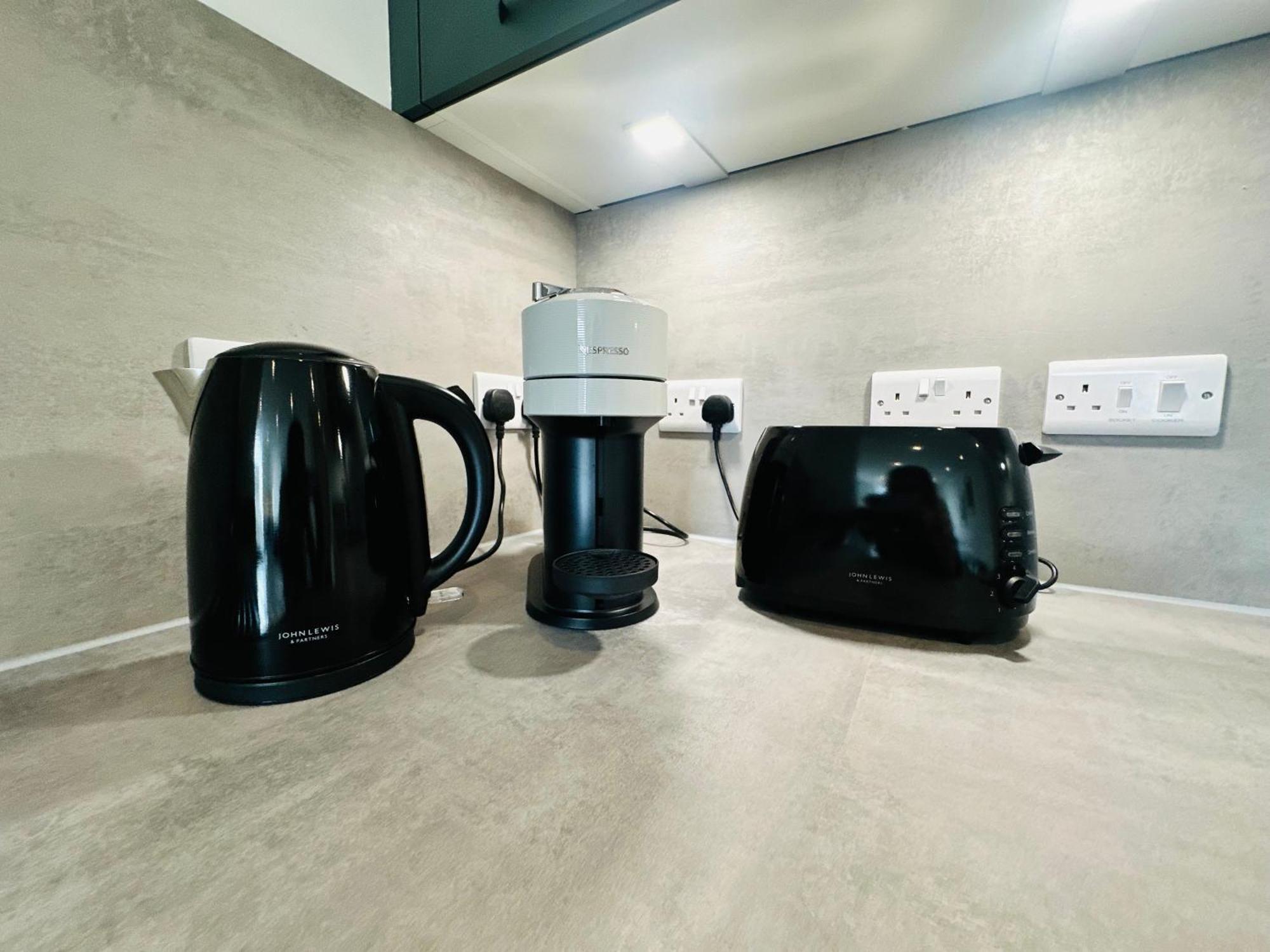 Barnet House Serviced Apartments Dunfermline Bagian luar foto