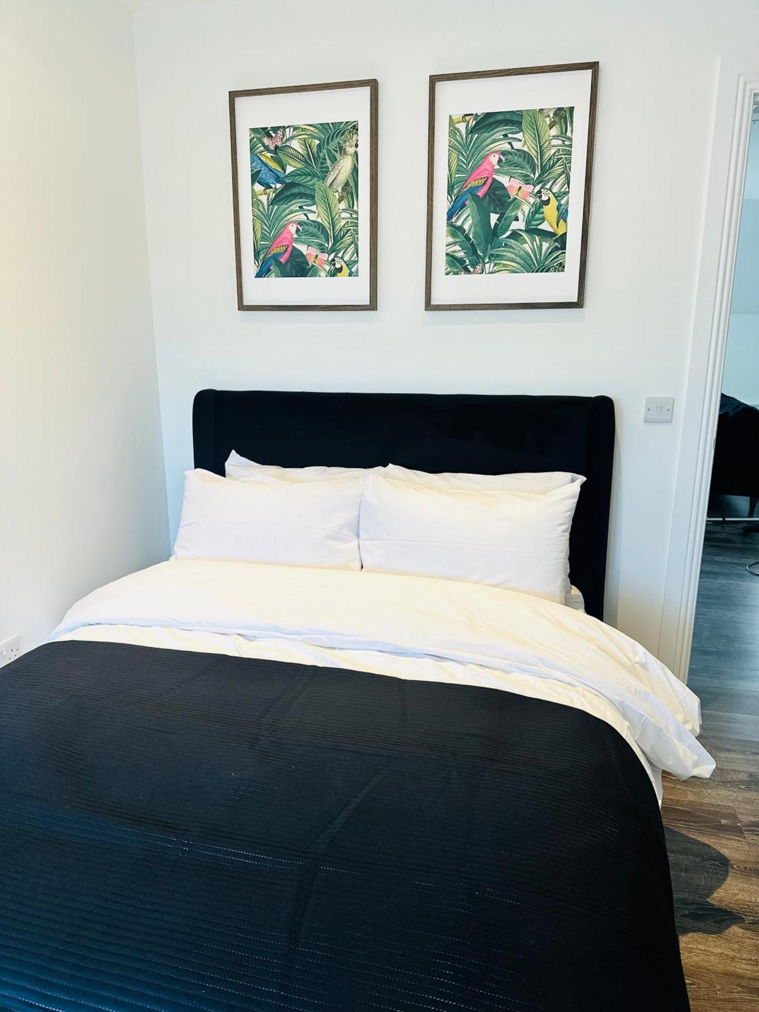 Barnet House Serviced Apartments Dunfermline Bagian luar foto